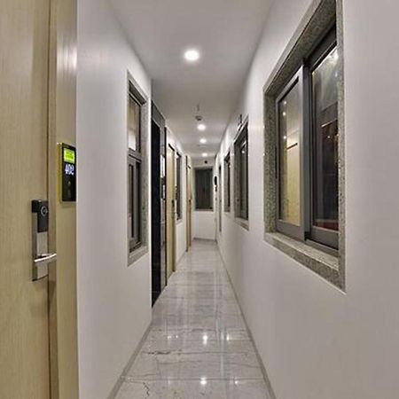 Fabhotel Prime Legend 수라트 외부 사진